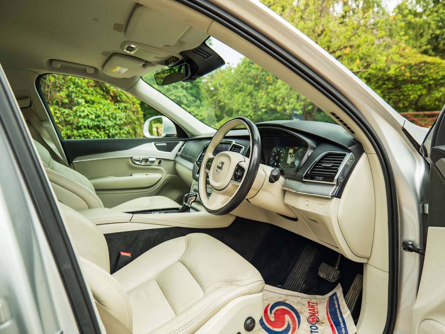 Used Volvo XC90 2017 for sale - 76277393: Photo 12