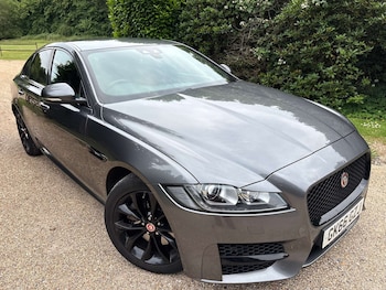 Used Jaguar XF 2016 for sale - 78944028: Photo