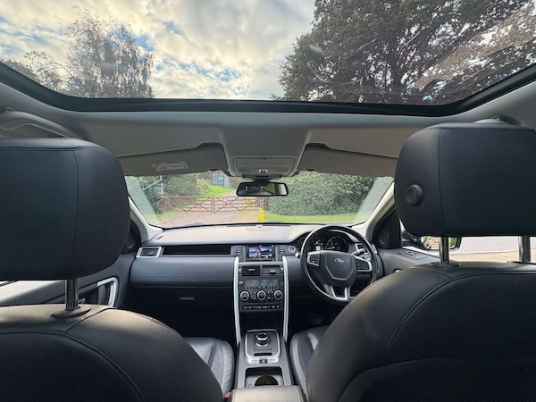 Used Land Rover Discovery Sport 2017 for sale - 75736308: Photo 10