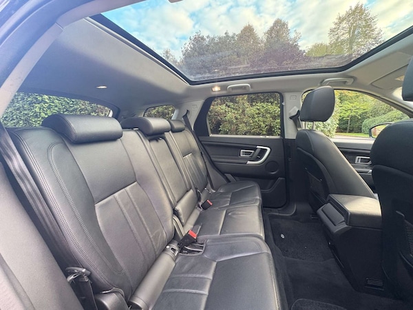 Used Land Rover Discovery Sport 2017 for sale - 75736308: Photo 24