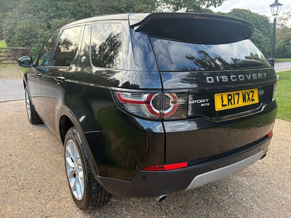 Used Land Rover Discovery Sport 2017 for sale - 75736308: Photo 30
