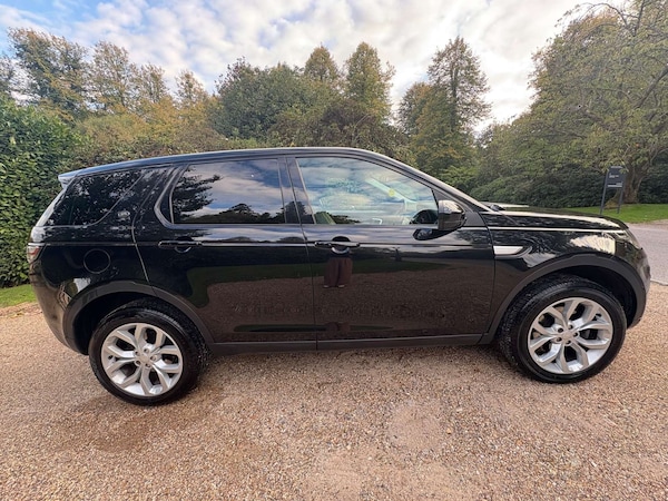 Used Land Rover Discovery Sport 2017 for sale - 75736308: Photo 34