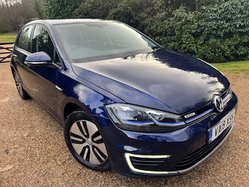 Used Volkswagen Golf 2019 for sale - 77383456: Photo