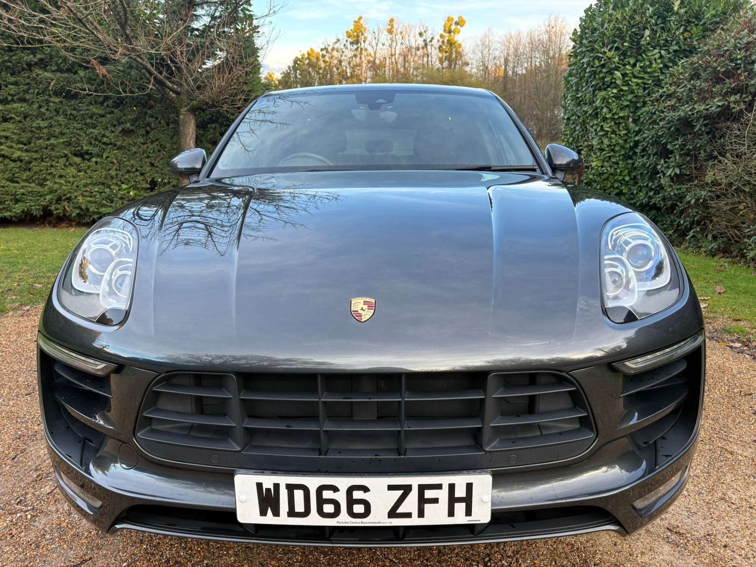 Used Porsche Macan 2016 for sale - 76751461: Photo 2