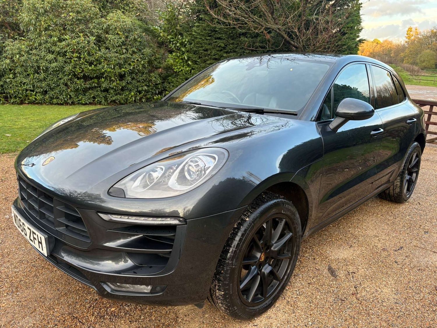 Used Porsche Macan 2016 for sale - 76751461: Photo 22