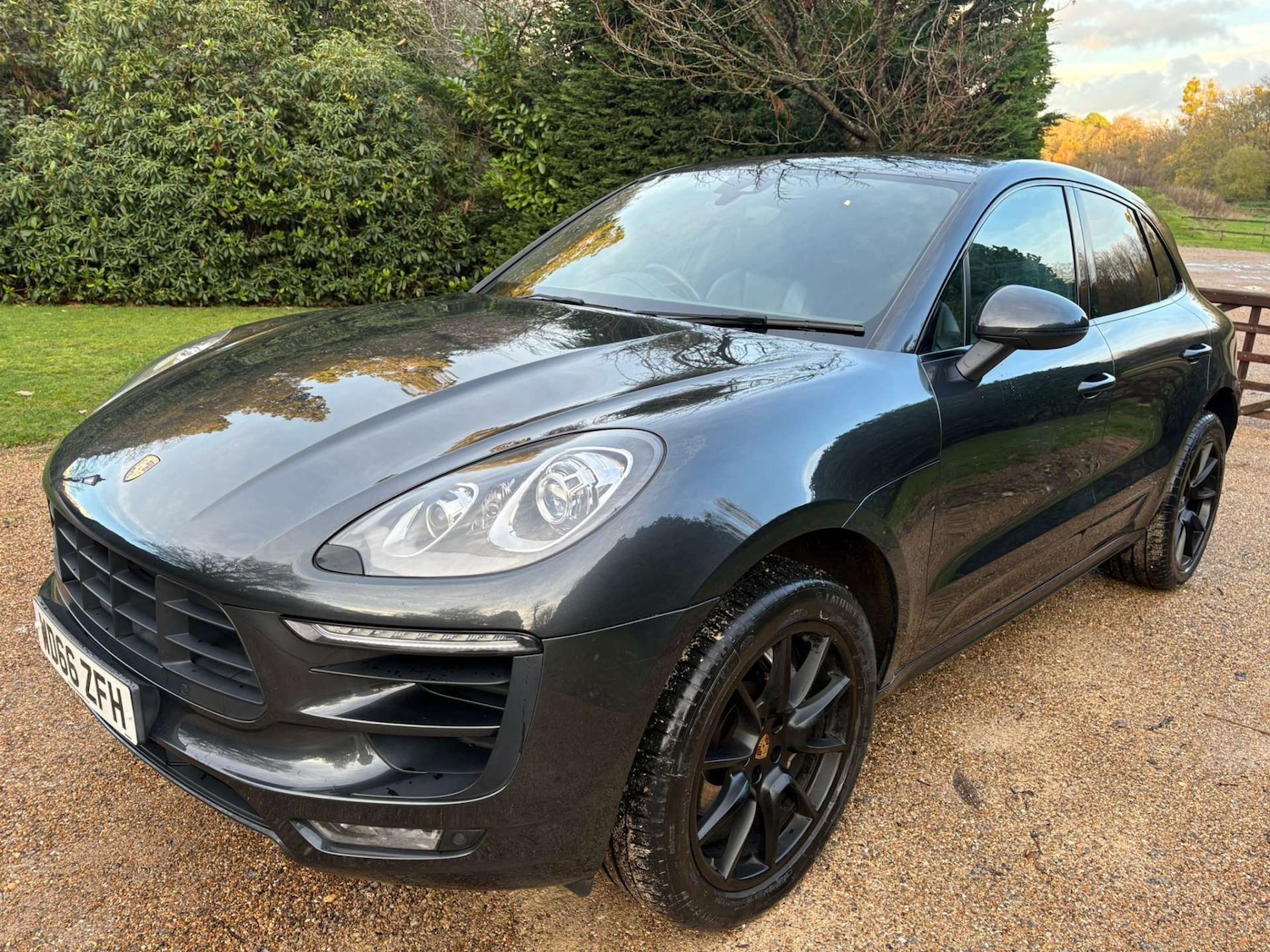 Used Porsche Macan 2016 for sale - 76751461: Photo 33