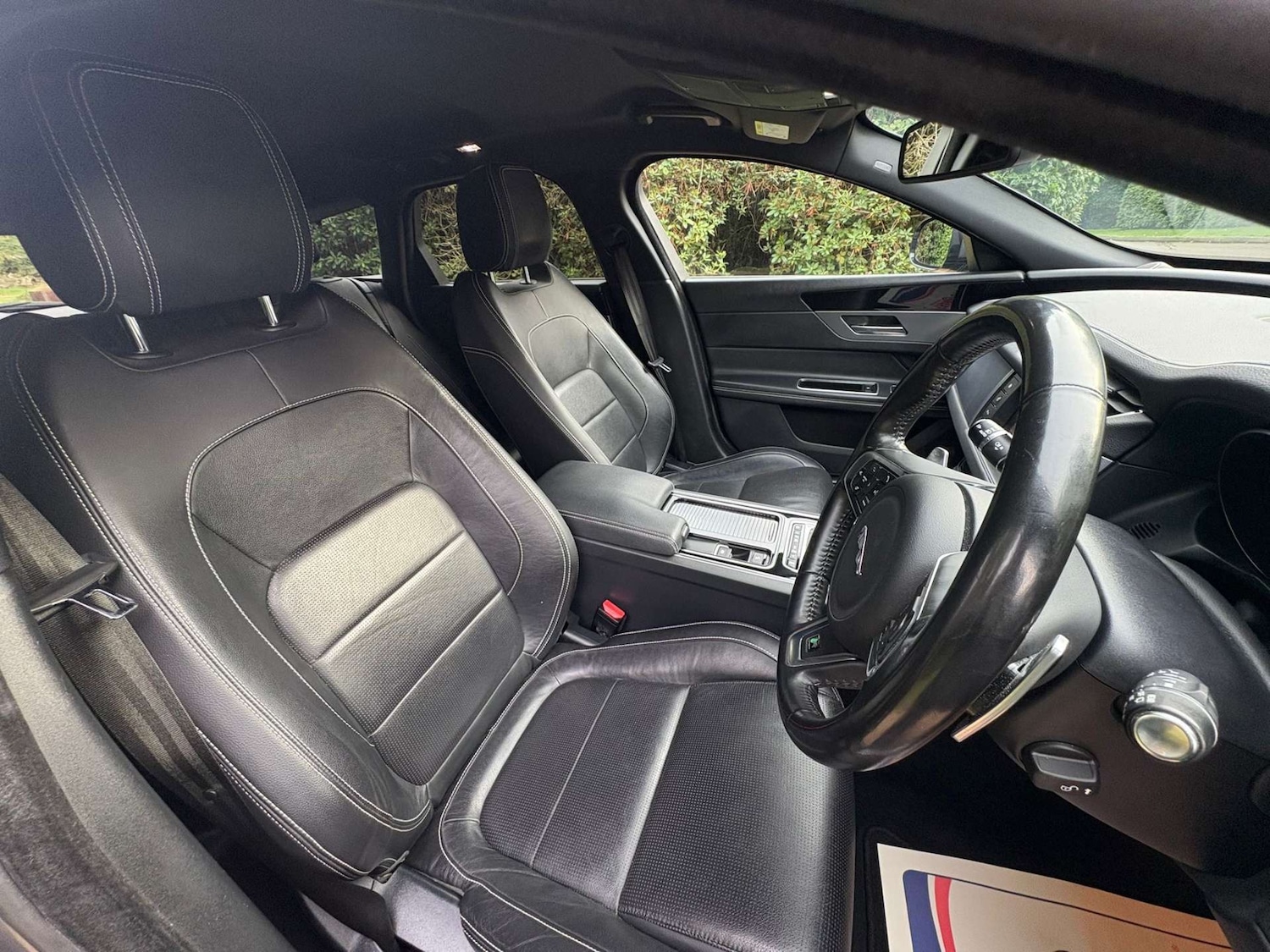 Used Jaguar XF 2018 for sale - 76046393: Photo 11