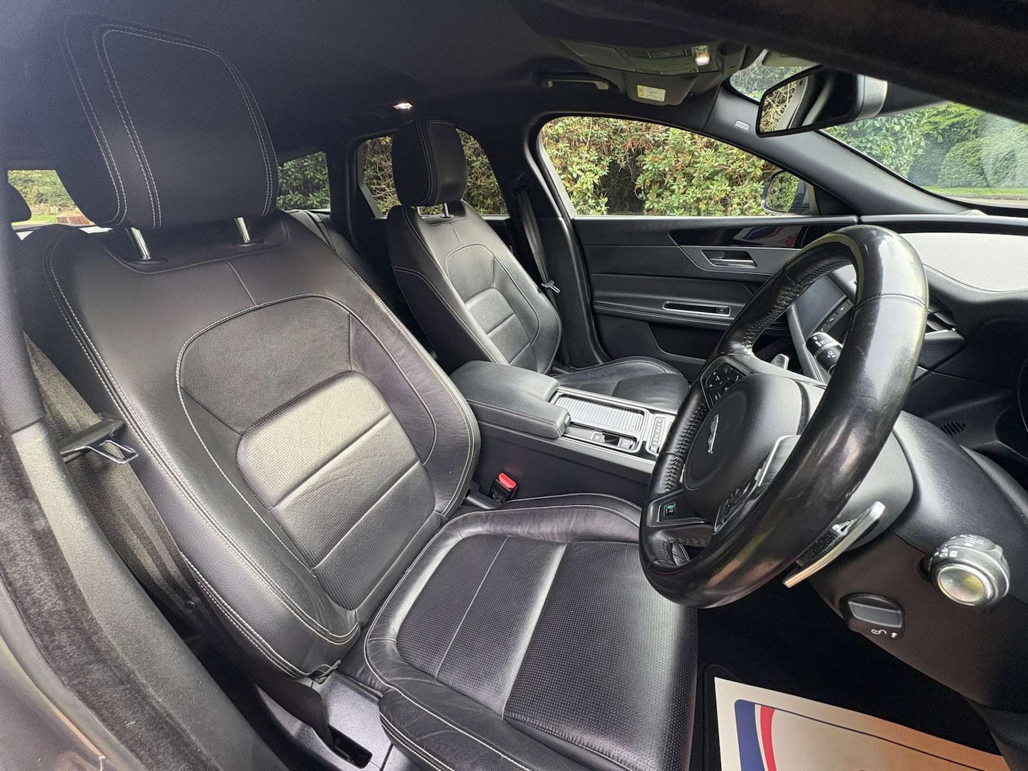 Used Jaguar XF 2018 for sale - 76046393: Photo 17