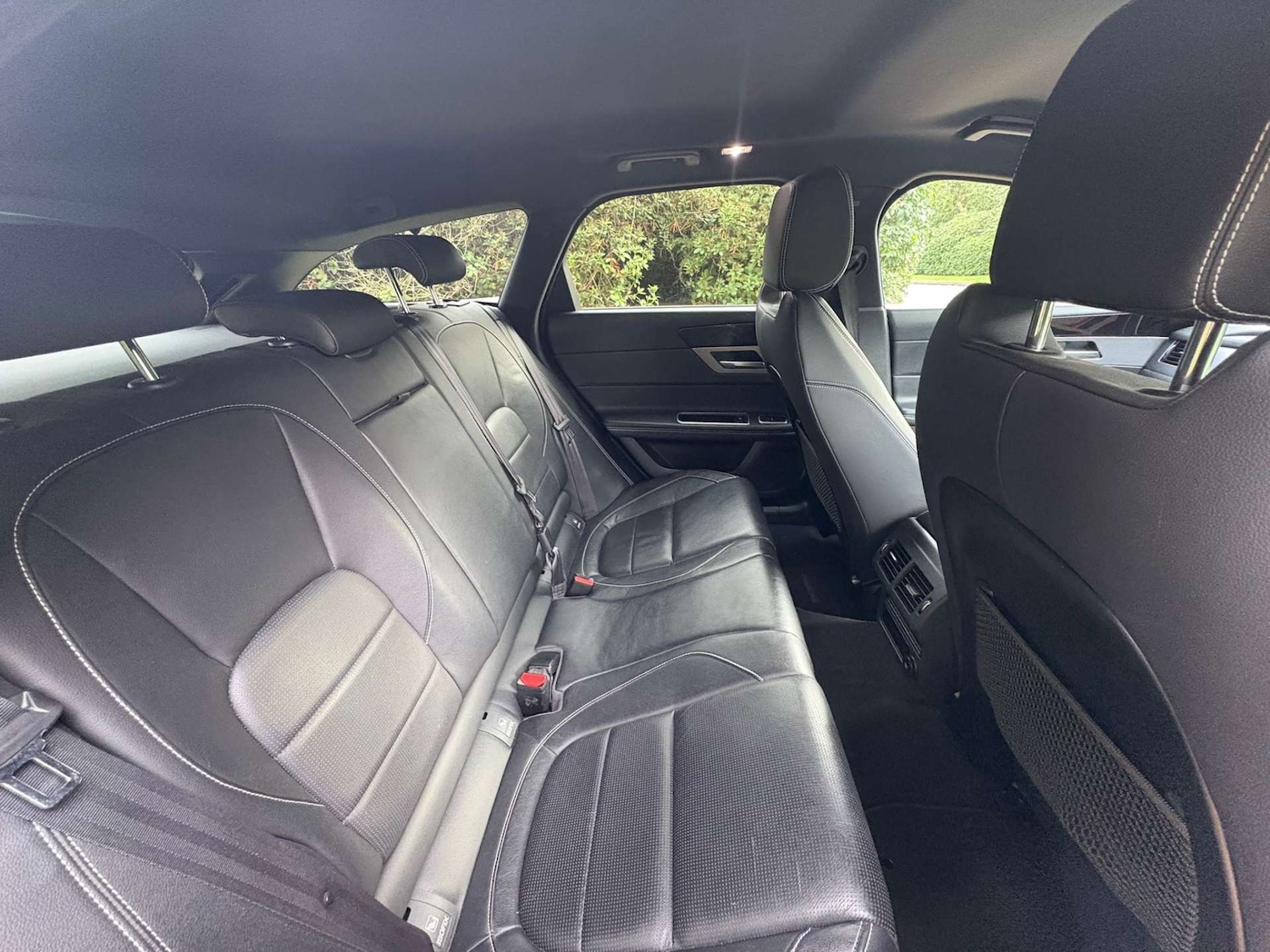 Used Jaguar XF 2018 for sale - 76046393: Photo 18