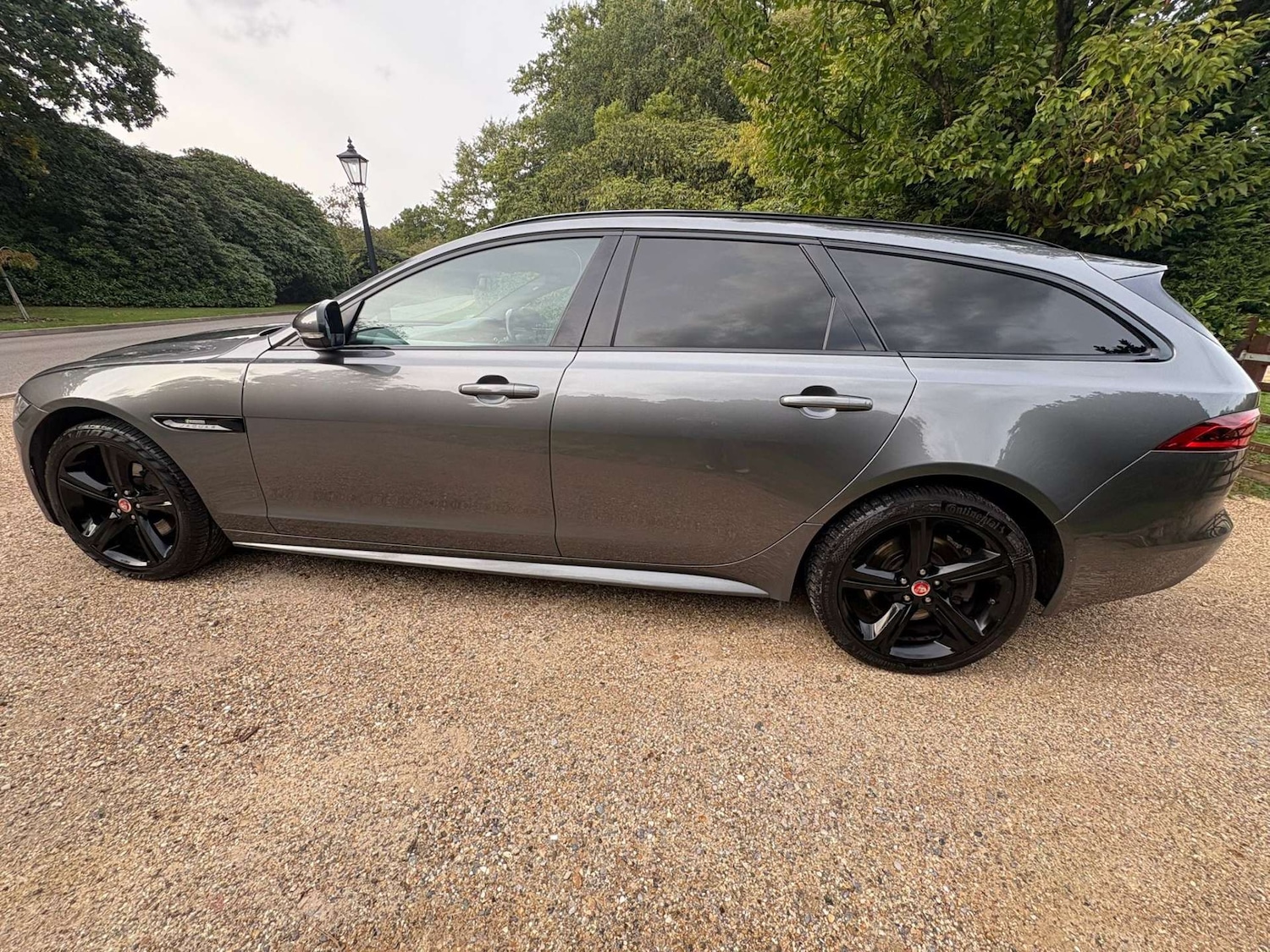 Used Jaguar XF 2018 for sale - 76046393: Photo 25