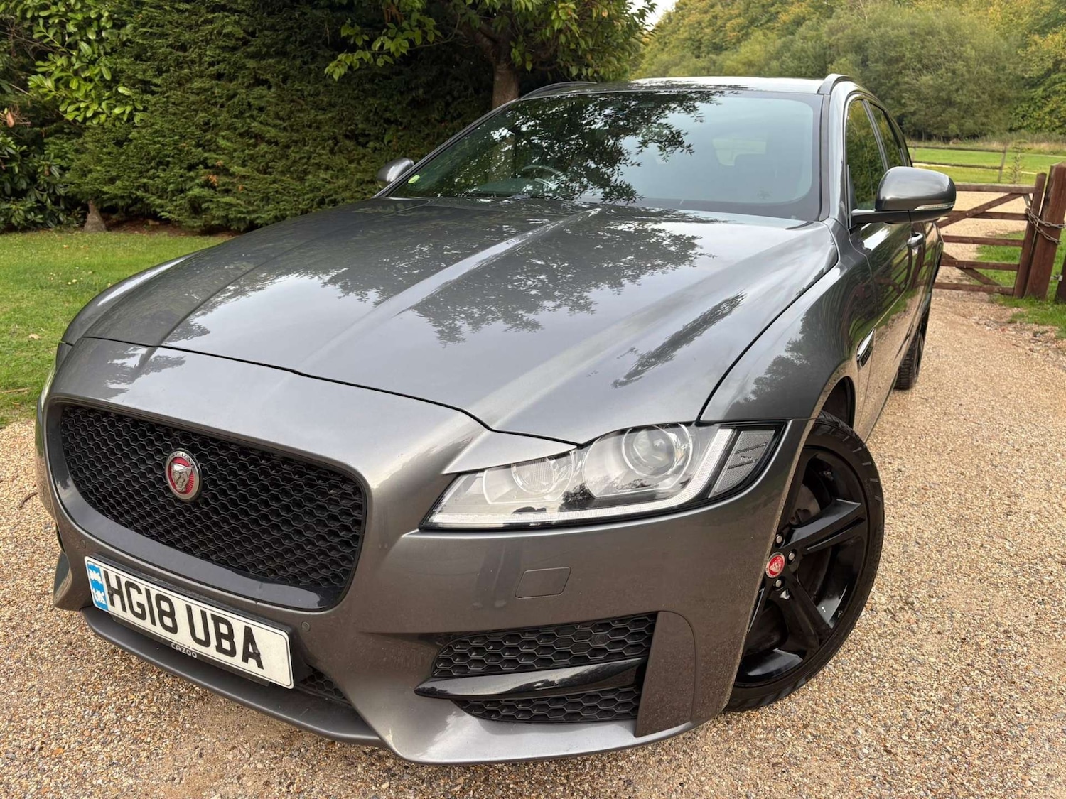 Used Jaguar XF 2018 for sale - 76046393: Photo 32