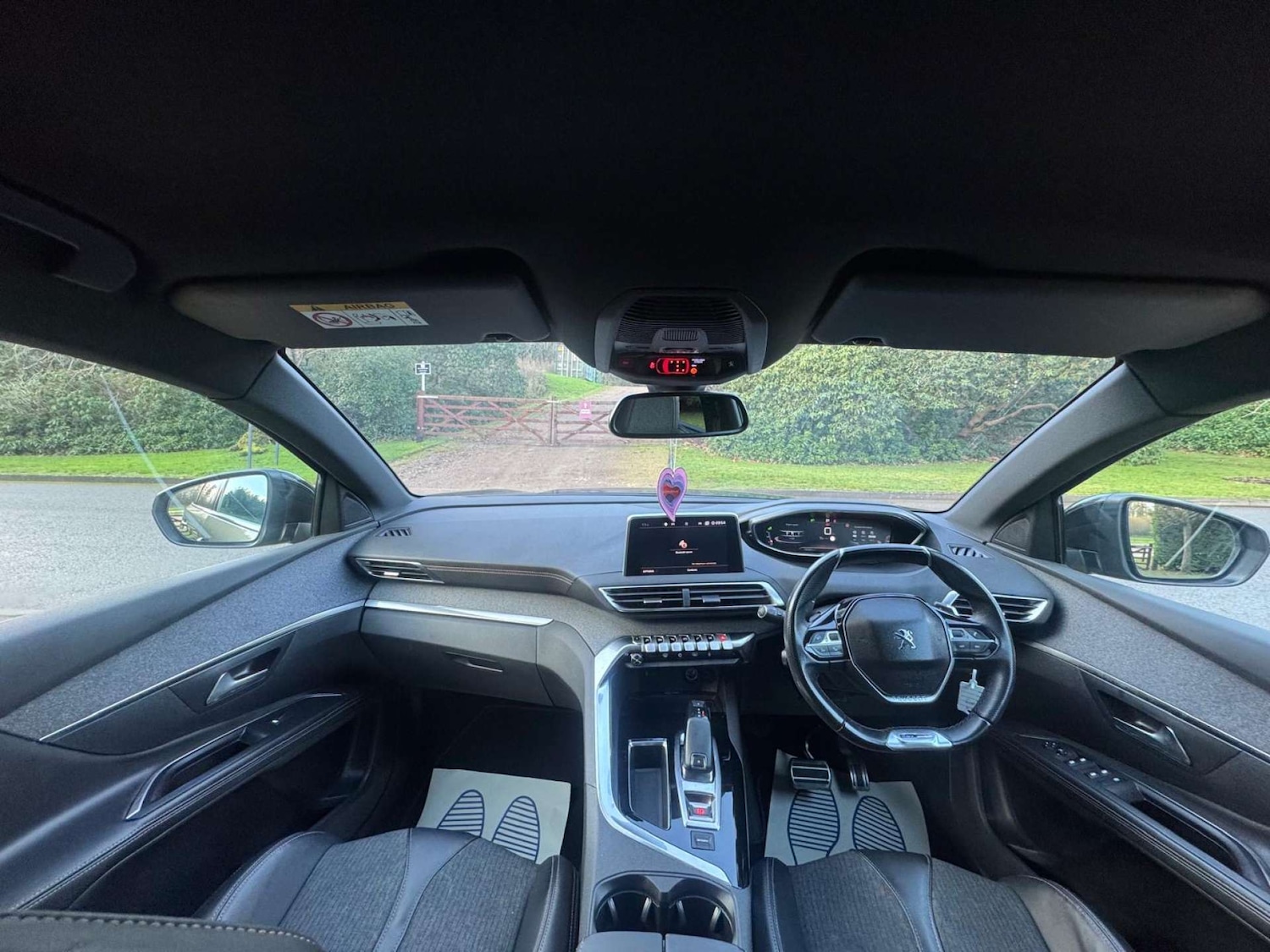 Used Peugeot 5008 2018 for sale - 77655636: Photo 11