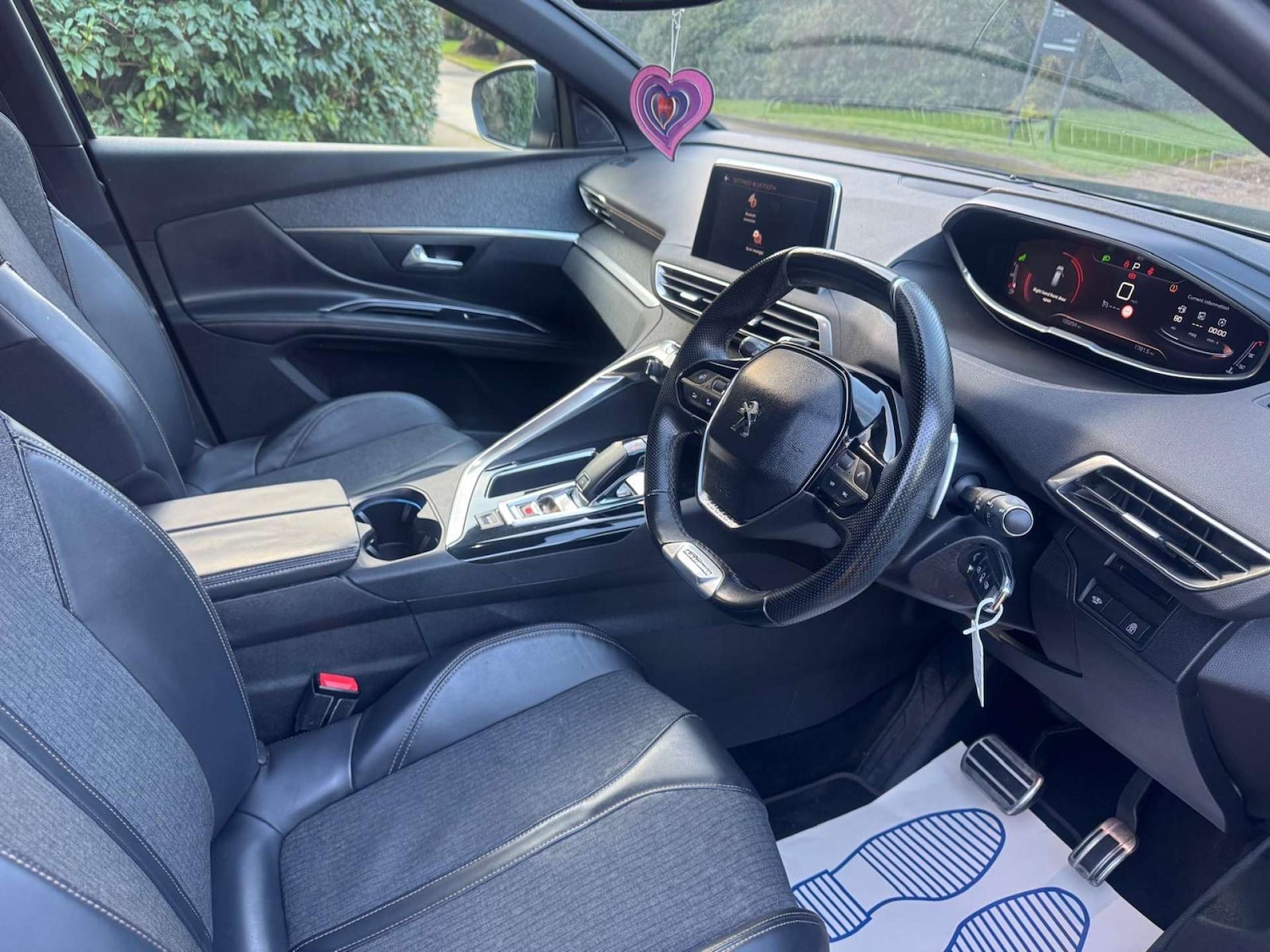 Used Peugeot 5008 2018 for sale - 77655636: Photo 19