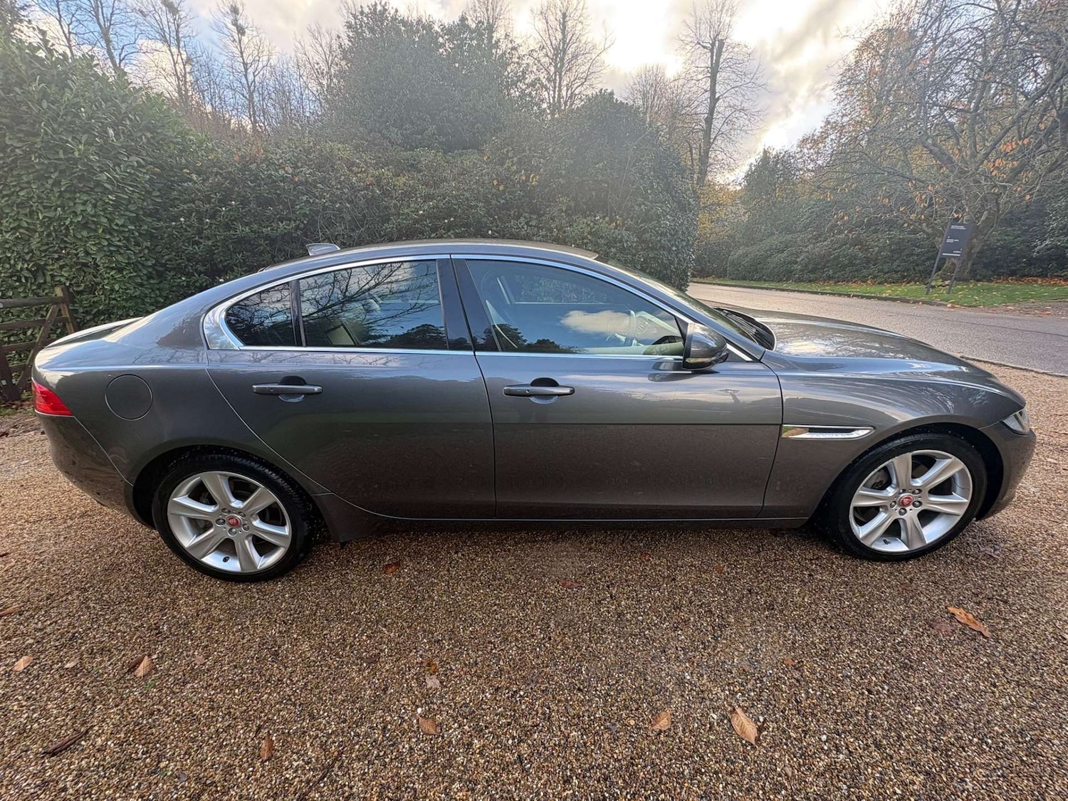 Used Jaguar XE 2017 for sale - 76427356: Photo 31