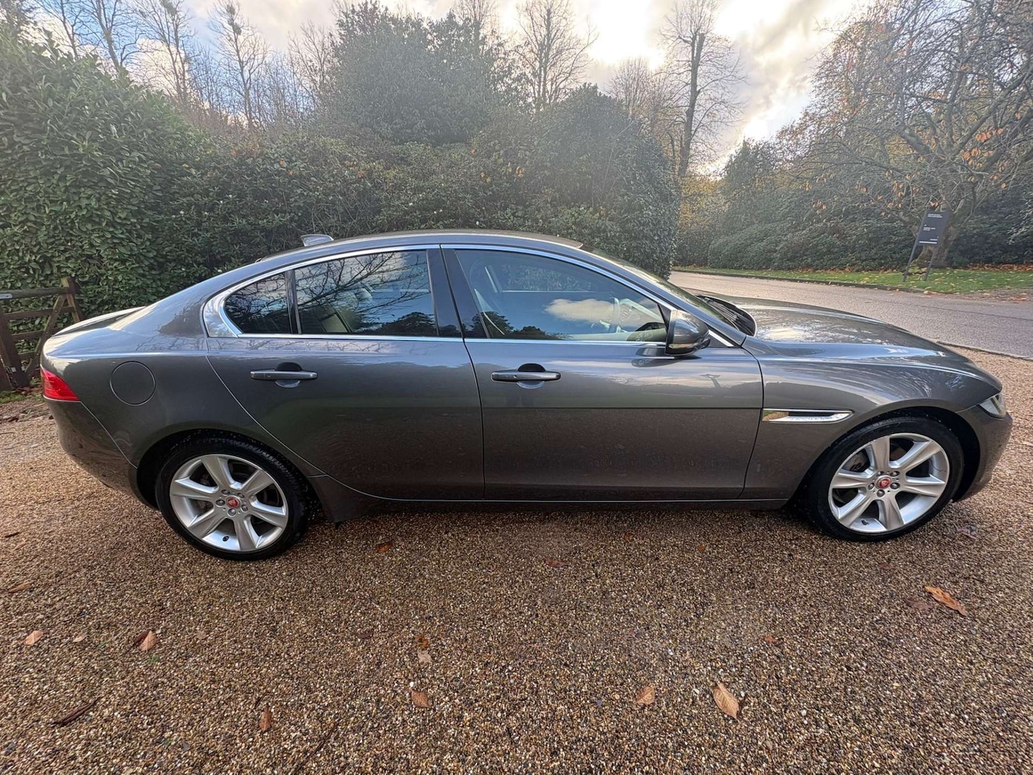 Used Jaguar XE 2017 for sale - 76427356: Photo 38