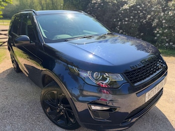 Used Land Rover Discovery Sport 2017 for sale - 78389796: Photo