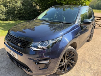 Used Land Rover Discovery Sport 2017 for sale - 78389796: Photo