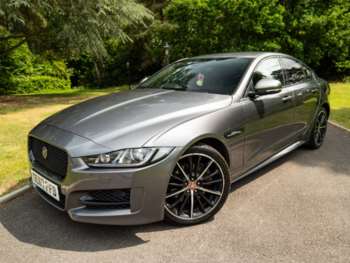 Used Jaguar XE 2017 for sale - 74870857: Photo