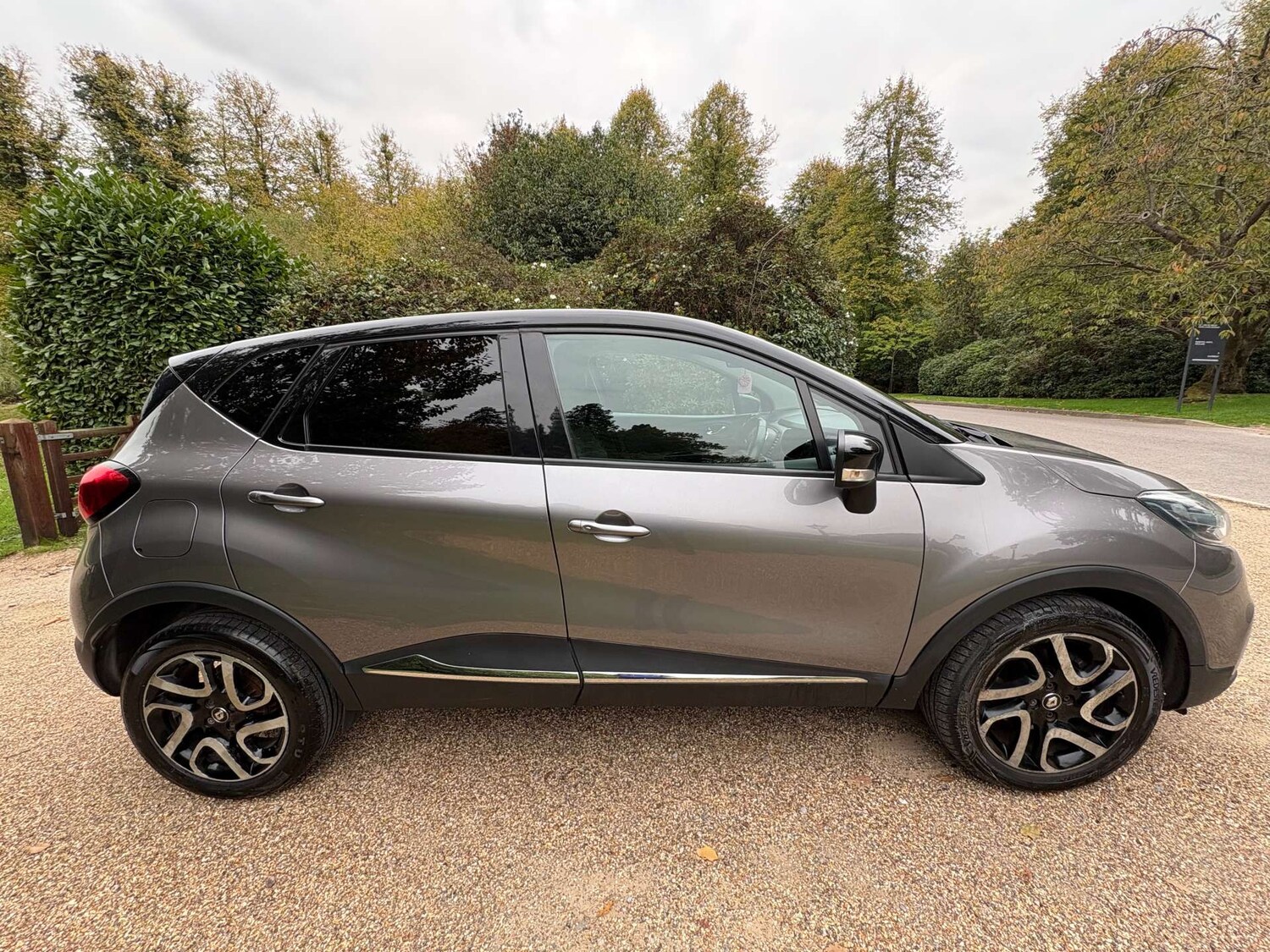 Used Renault Captur 2017 for sale - 76287431: Photo 21