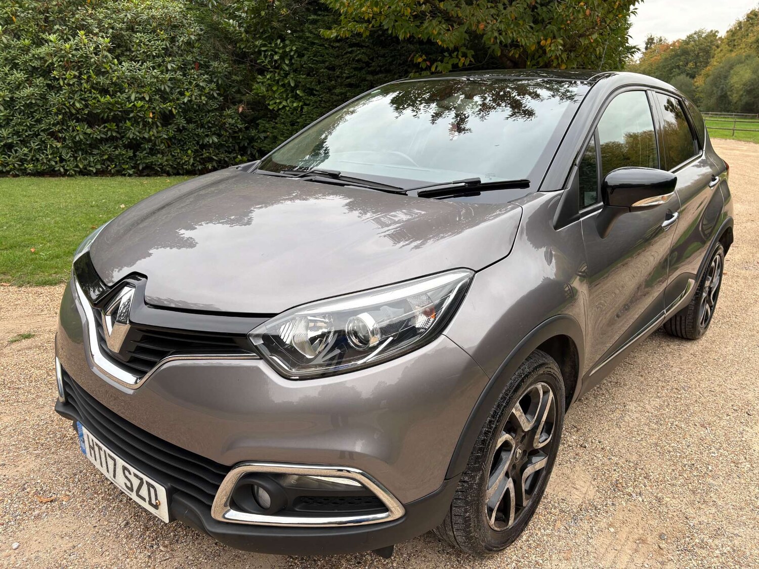 Used Renault Captur 2017 for sale - 76287431: Photo 30