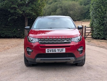 Used Land Rover Discovery Sport 2016 for sale - 79529304: Photo
