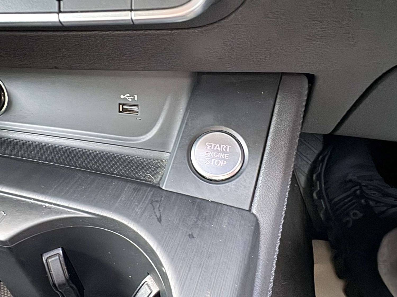 Used Audi A4 2019 for sale - 77227822: Photo 48