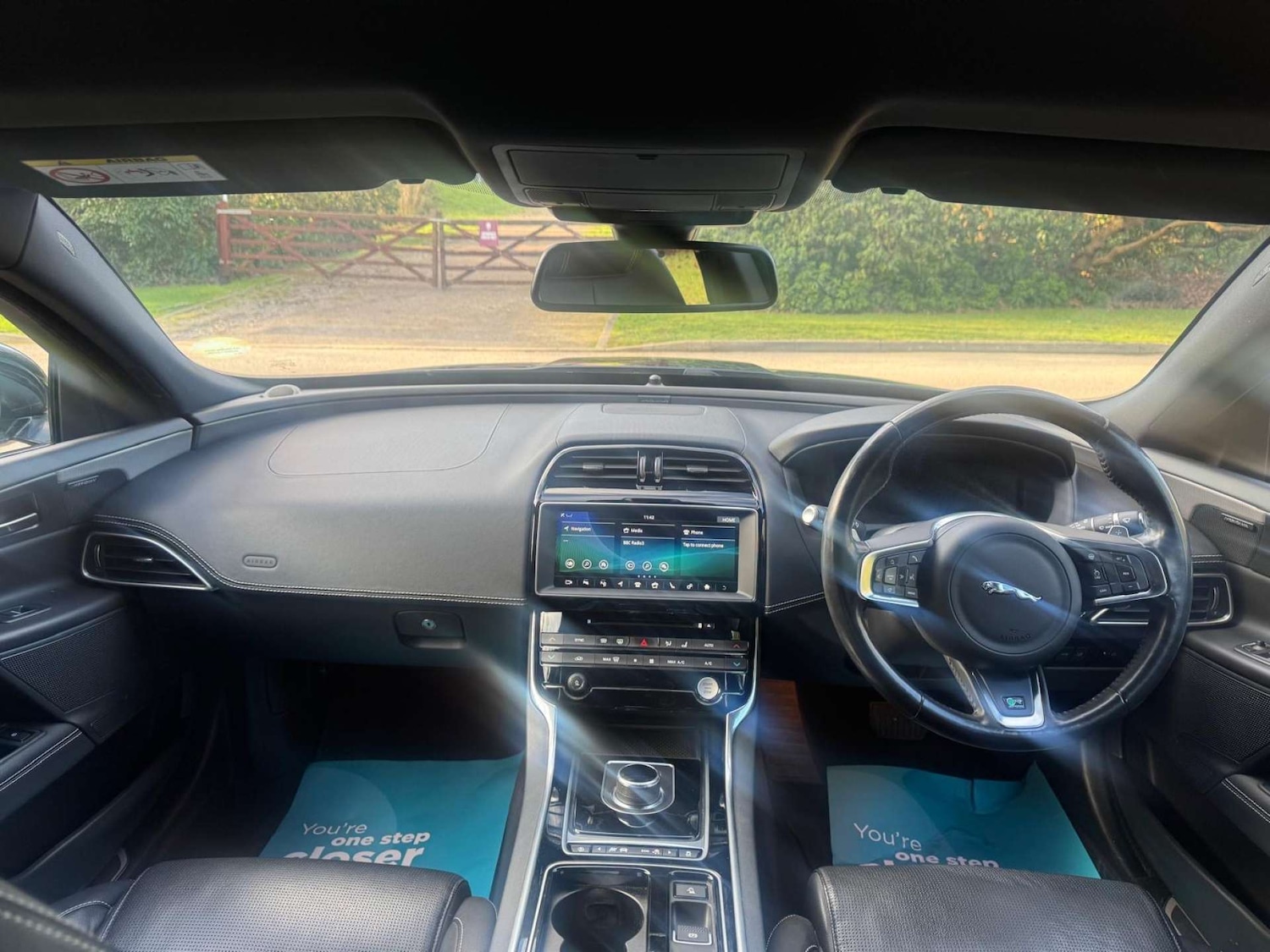 Used Jaguar XE 2017 for sale - 77038559: Photo 11