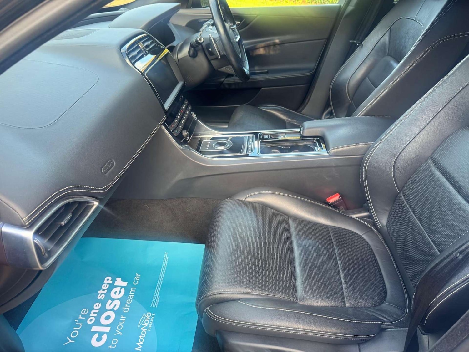 Used Jaguar XE 2017 for sale - 77038559: Photo 17