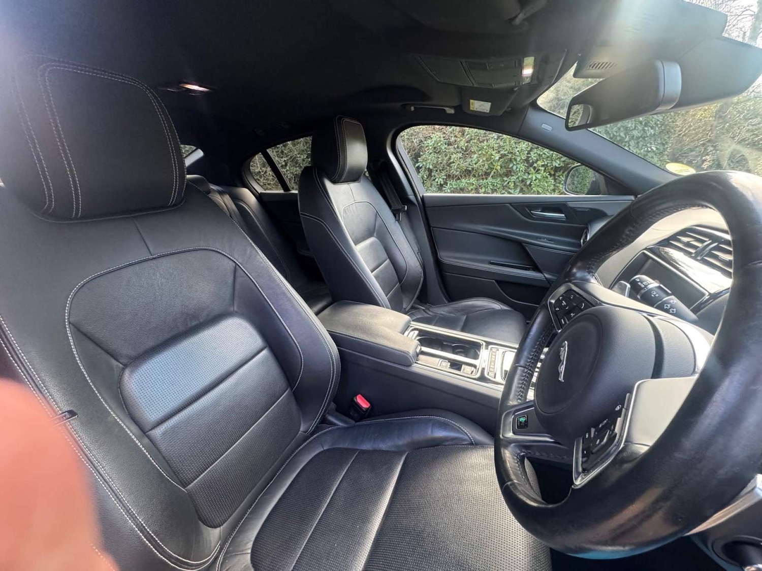 Used Jaguar XE 2017 for sale - 77038559: Photo 24