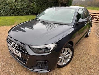 Used Audi A1 2018 for sale - 77035662: Photo