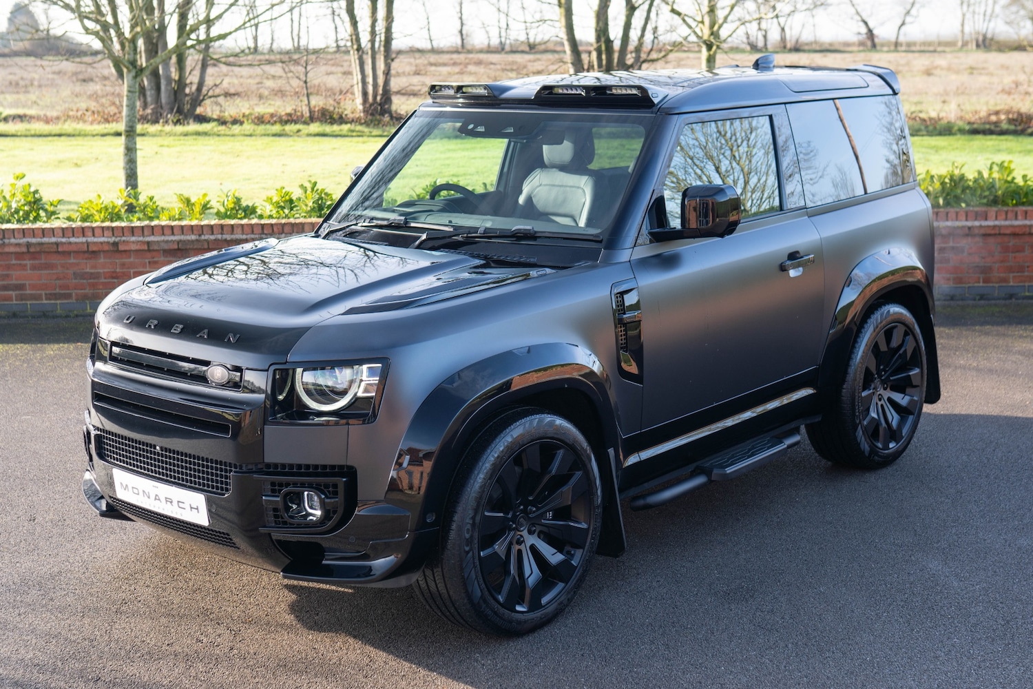 Used Land Rover Defender 2023 for sale - 77363718: Photo 3