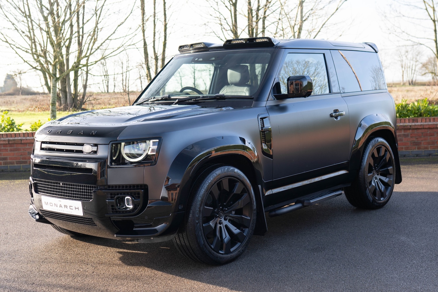 Used Land Rover Defender 2023 for sale - 77363718: Photo 5