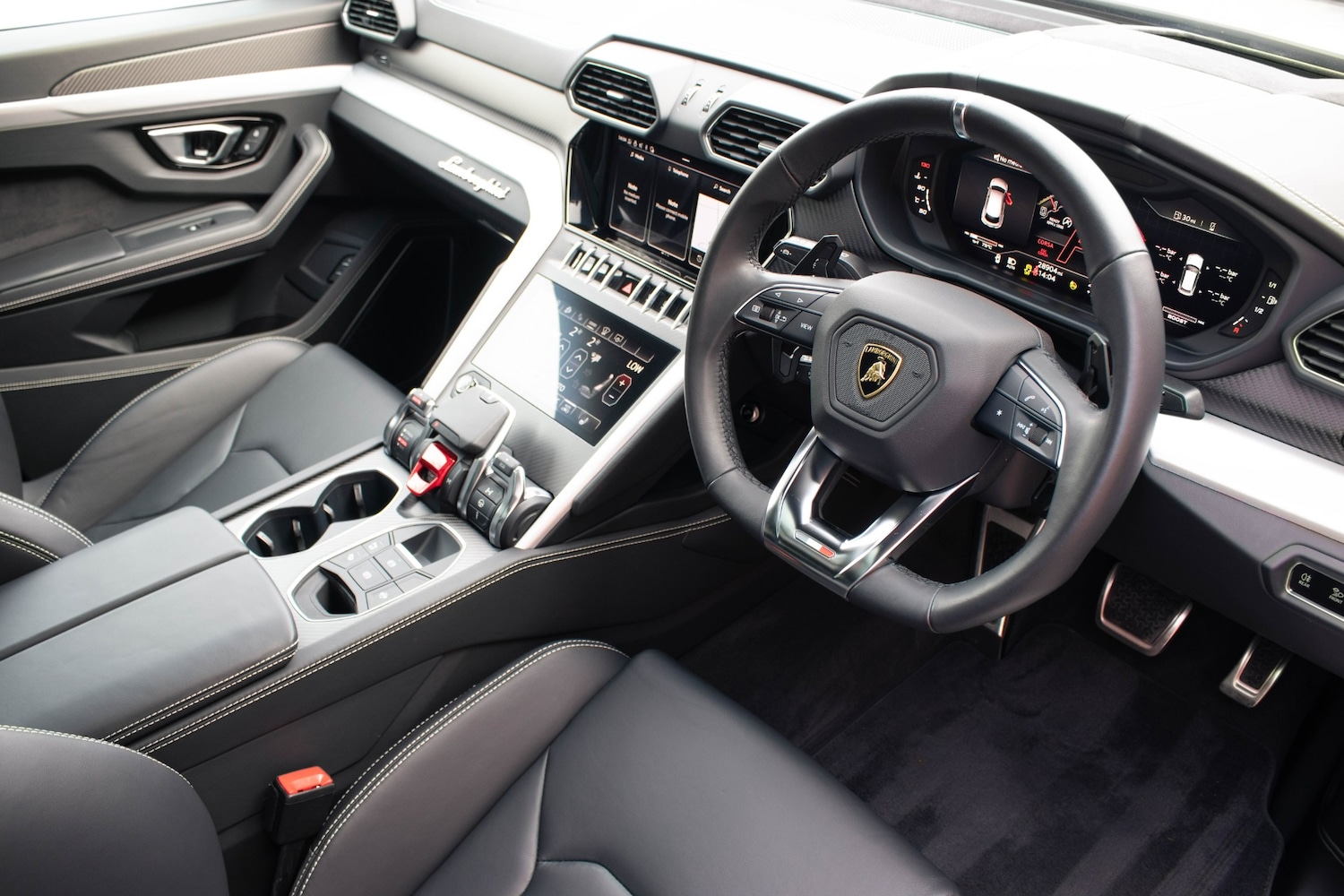 Used Lamborghini Urus 2023 for sale - 78001334: Photo 16