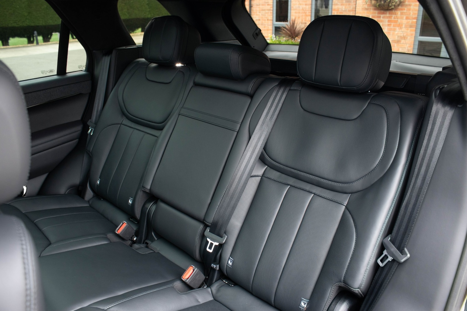 Used Land Rover Range Rover Sport 2024 for sale - 77804302: Photo 16