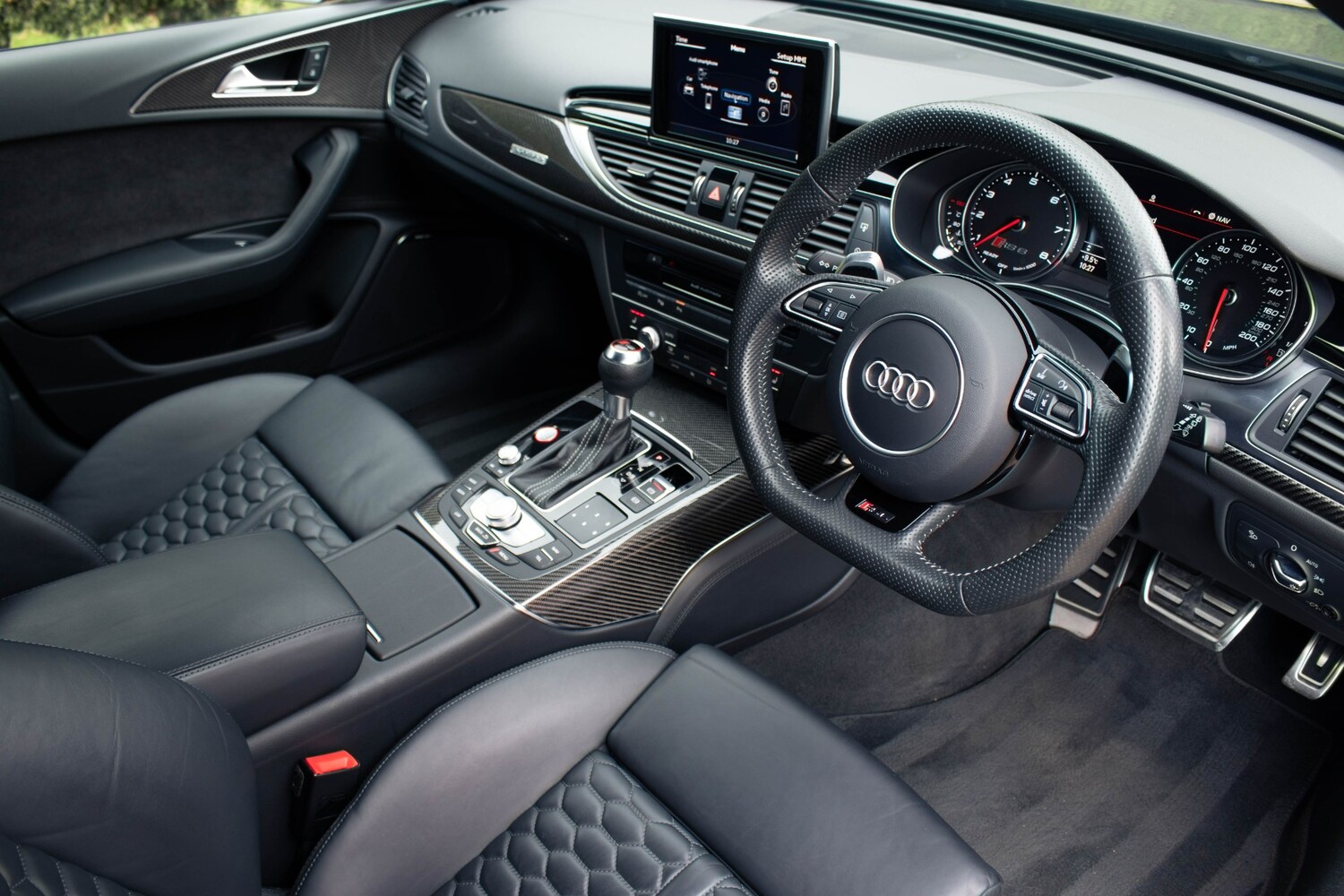 Used Audi RS6 2017 for sale - 77842663: Photo 16