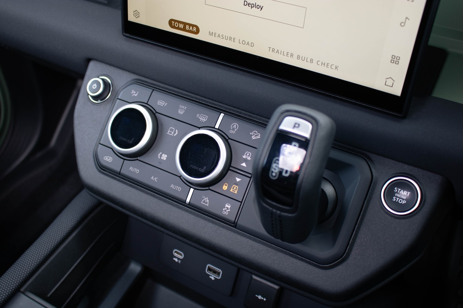 Used Land Rover Defender 2023 for sale - 78055159: Photo 22