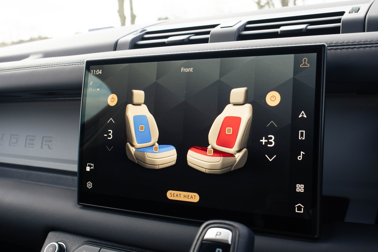 Used Land Rover Defender 2023 for sale - 77045784: Photo 21