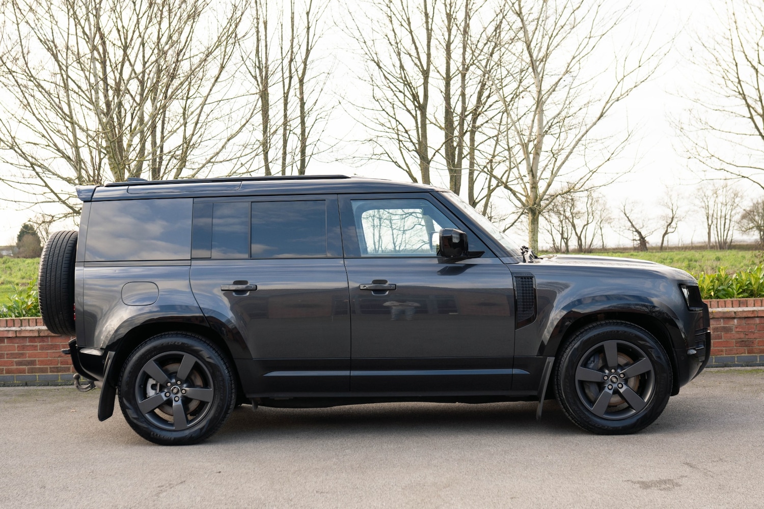 Used Land Rover Defender 2023 for sale - 77045784: Photo 8