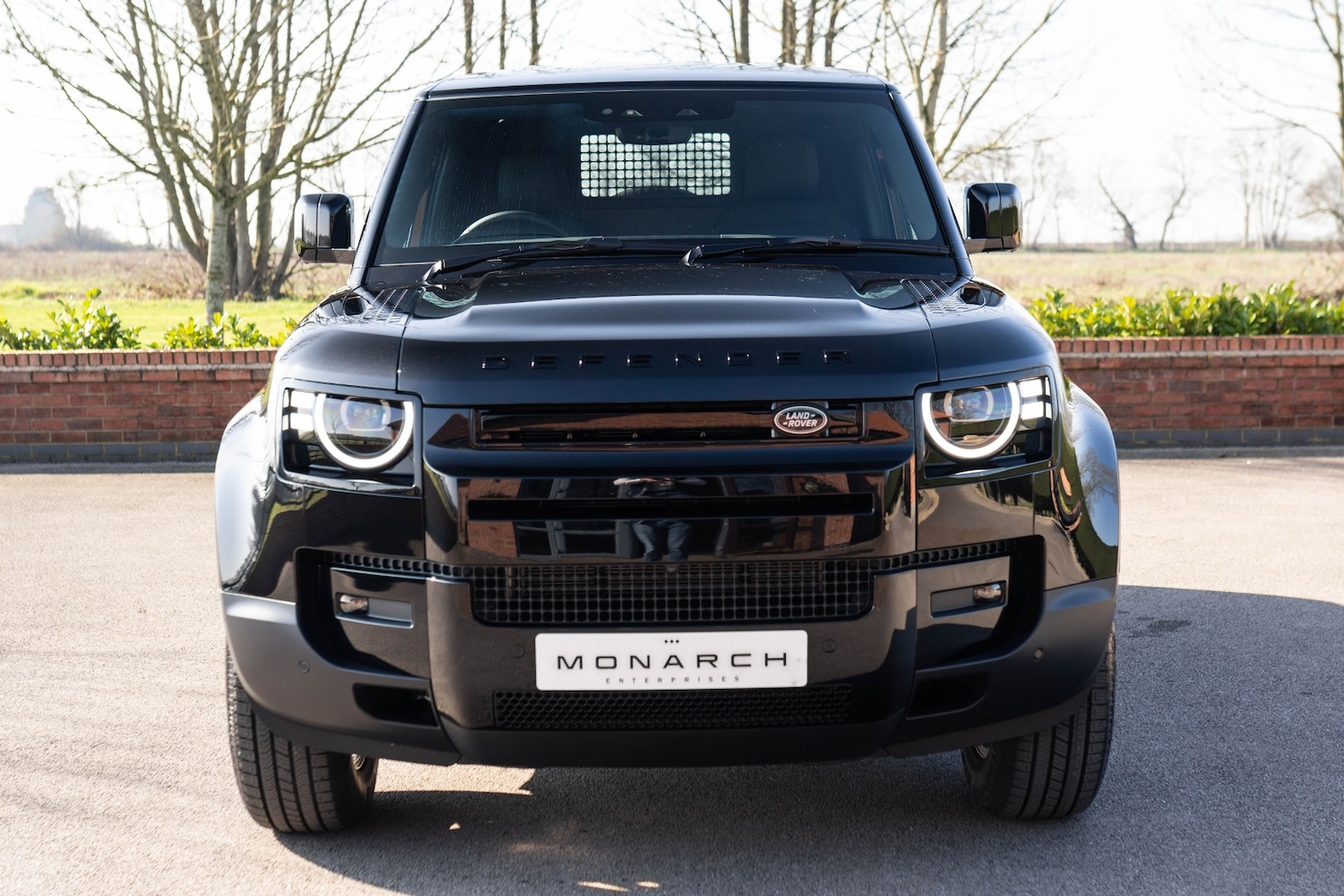 Used Land Rover Defender 90 2026 for sale - 77763152: Photo 11