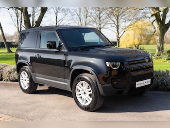 Used Land Rover Defender 90 2026 for sale - 77763152: Photo