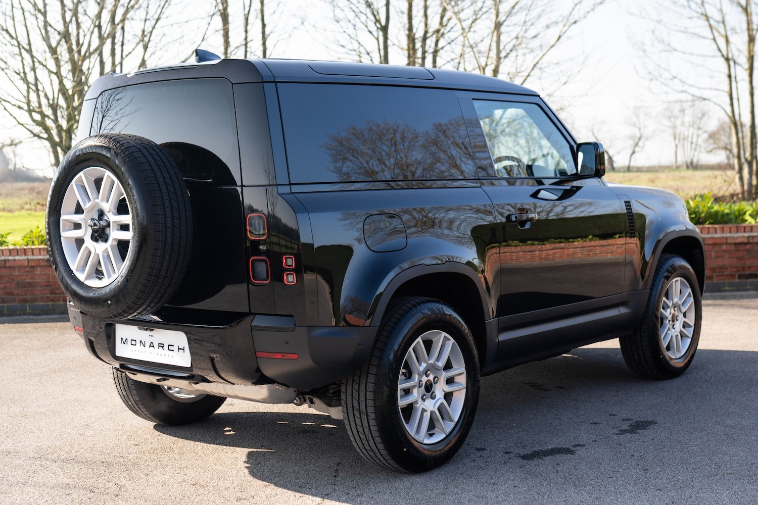 Used Land Rover Defender 90 2026 for sale - 77763152: Photo 8