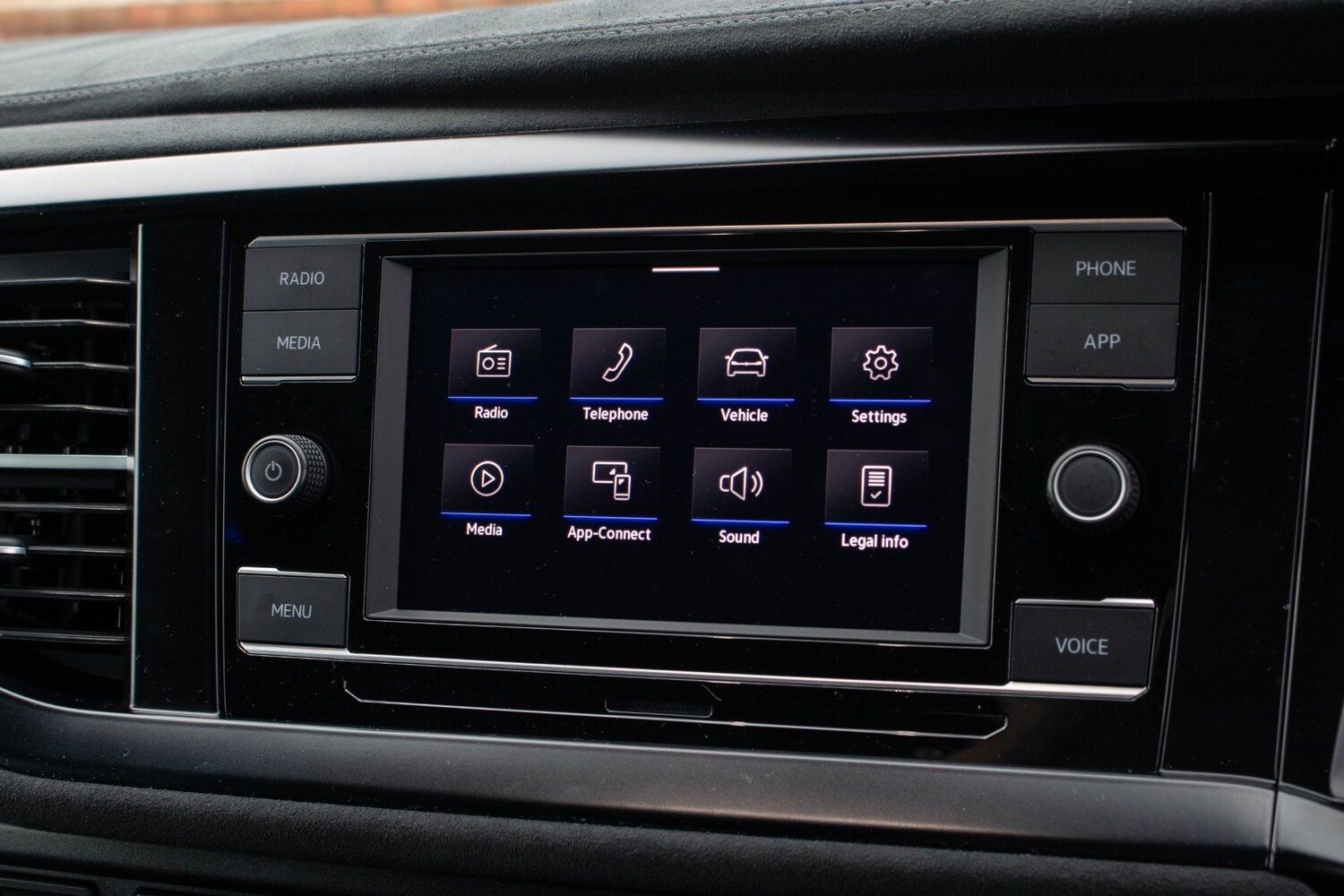 Used Volkswagen Transporter 2023 for sale - 76958816: Photo 40