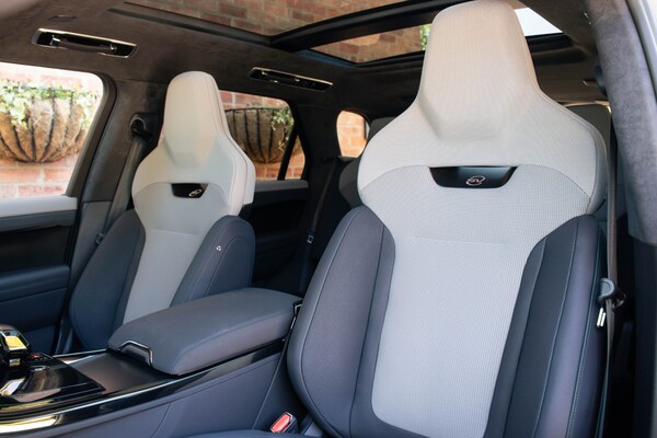 Used Land Rover Range Rover Sport 2024 for sale - 74635589: Photo 11