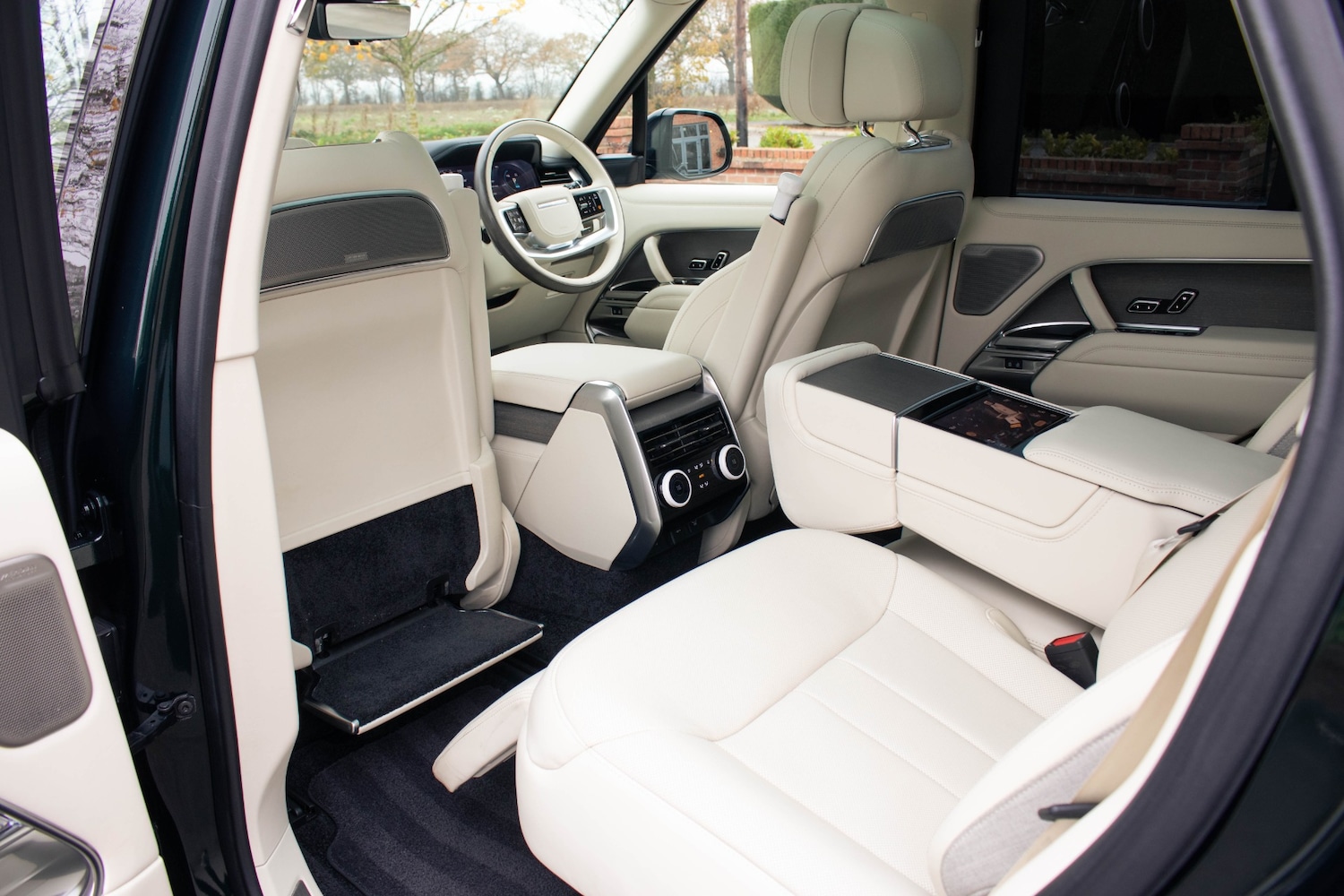 Used Land Rover Range Rover 2024 for sale - 76532530: Photo 13