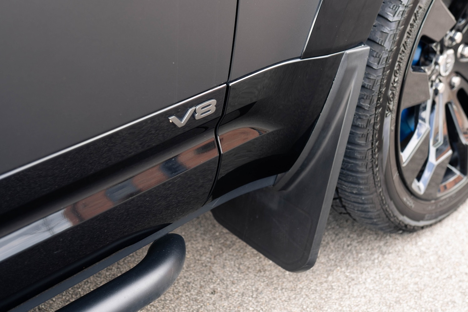 Used Land Rover Defender 2021 for sale - 77843050: Photo 15