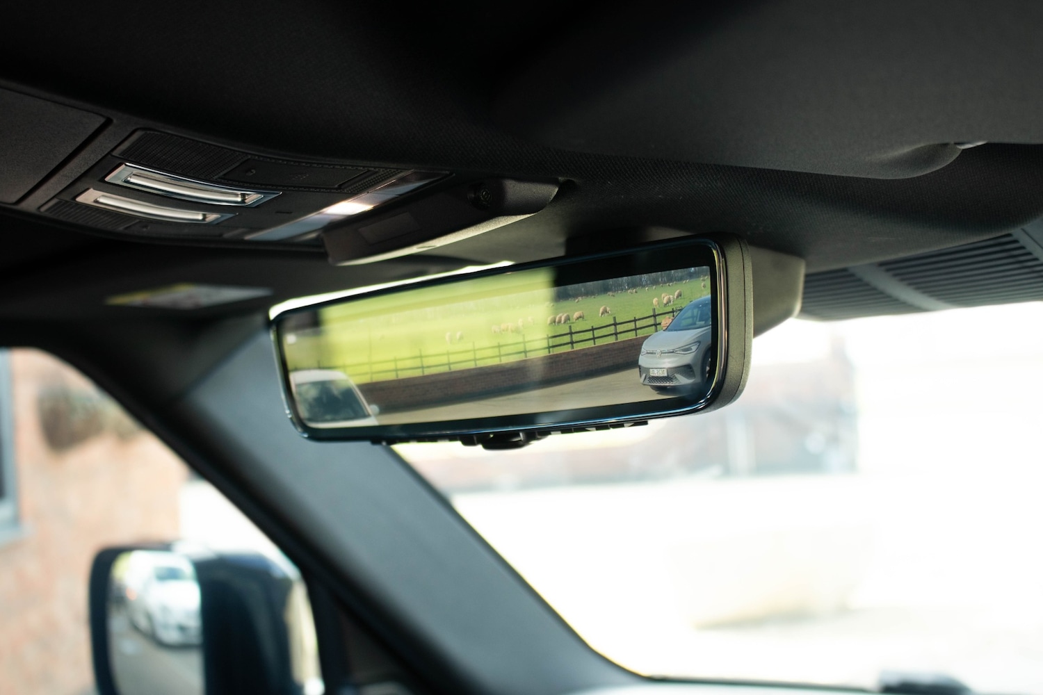 Used Land Rover Defender 2021 for sale - 77843050: Photo 25