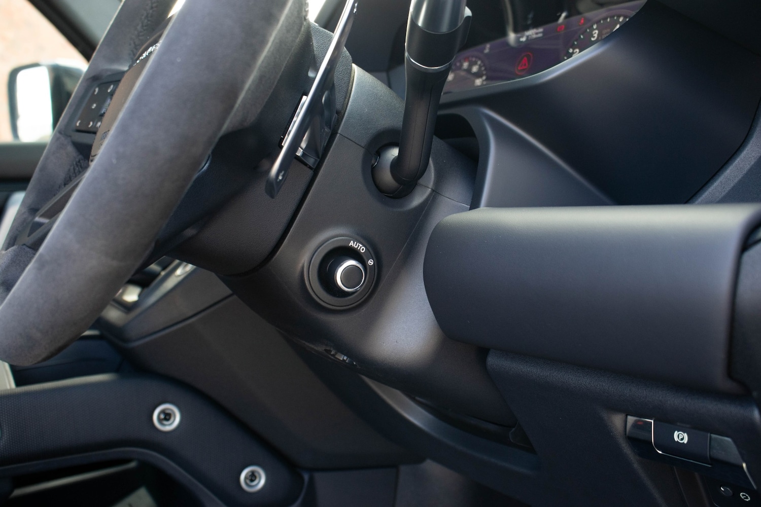 Used Land Rover Defender 2021 for sale - 77843050: Photo 28