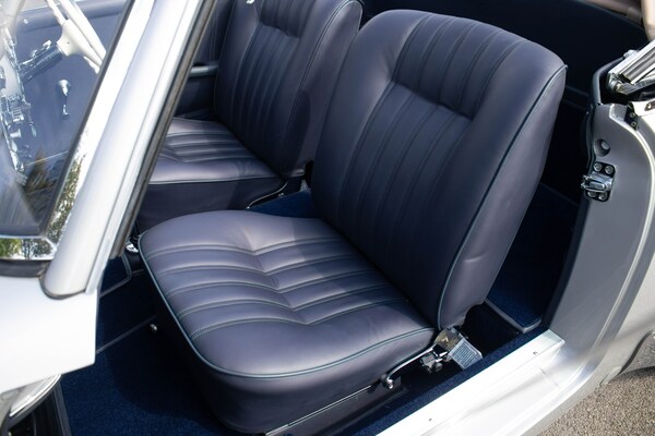 Used Mercedes-Benz 190 1978 for sale - 75108063: Photo 17