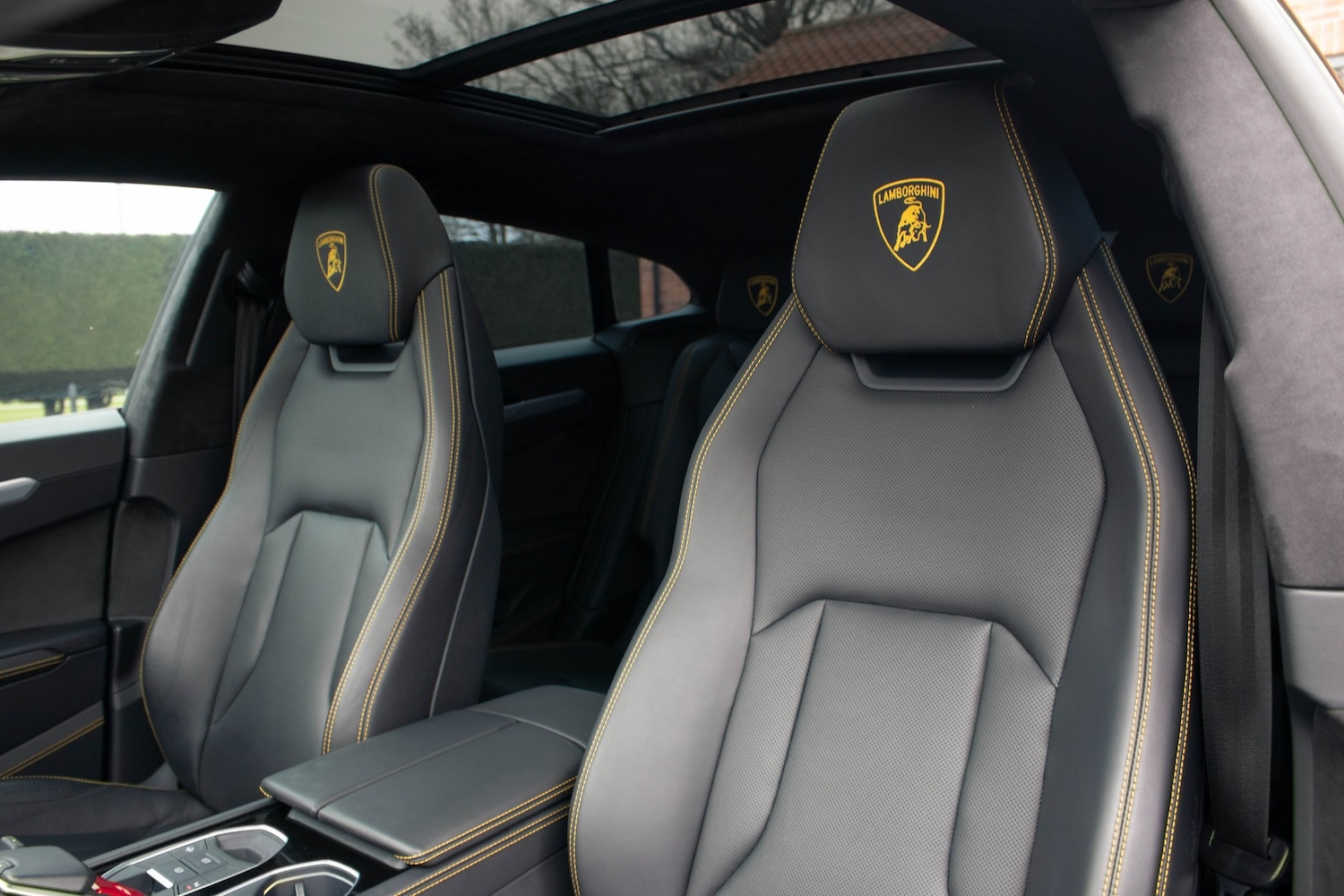 Used Lamborghini Urus 2018 for sale - 77406509: Photo 15