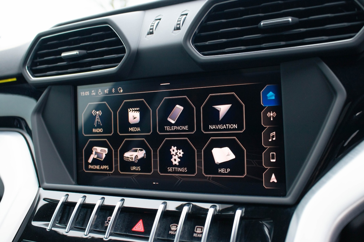 Used Lamborghini Urus 2018 for sale - 77406509: Photo 21